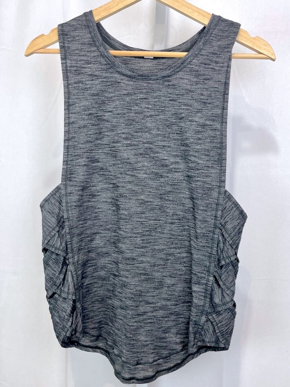 LULULEMON Var-City Muscle Tank Top Sleeveless Heathered Slate Gray Estimated S